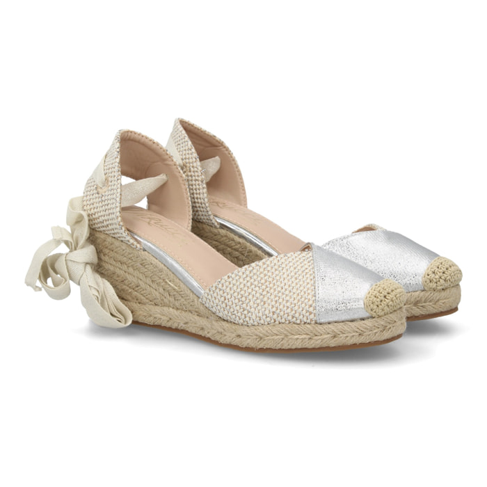 Alpargata de cuña baja de esparto con cintas