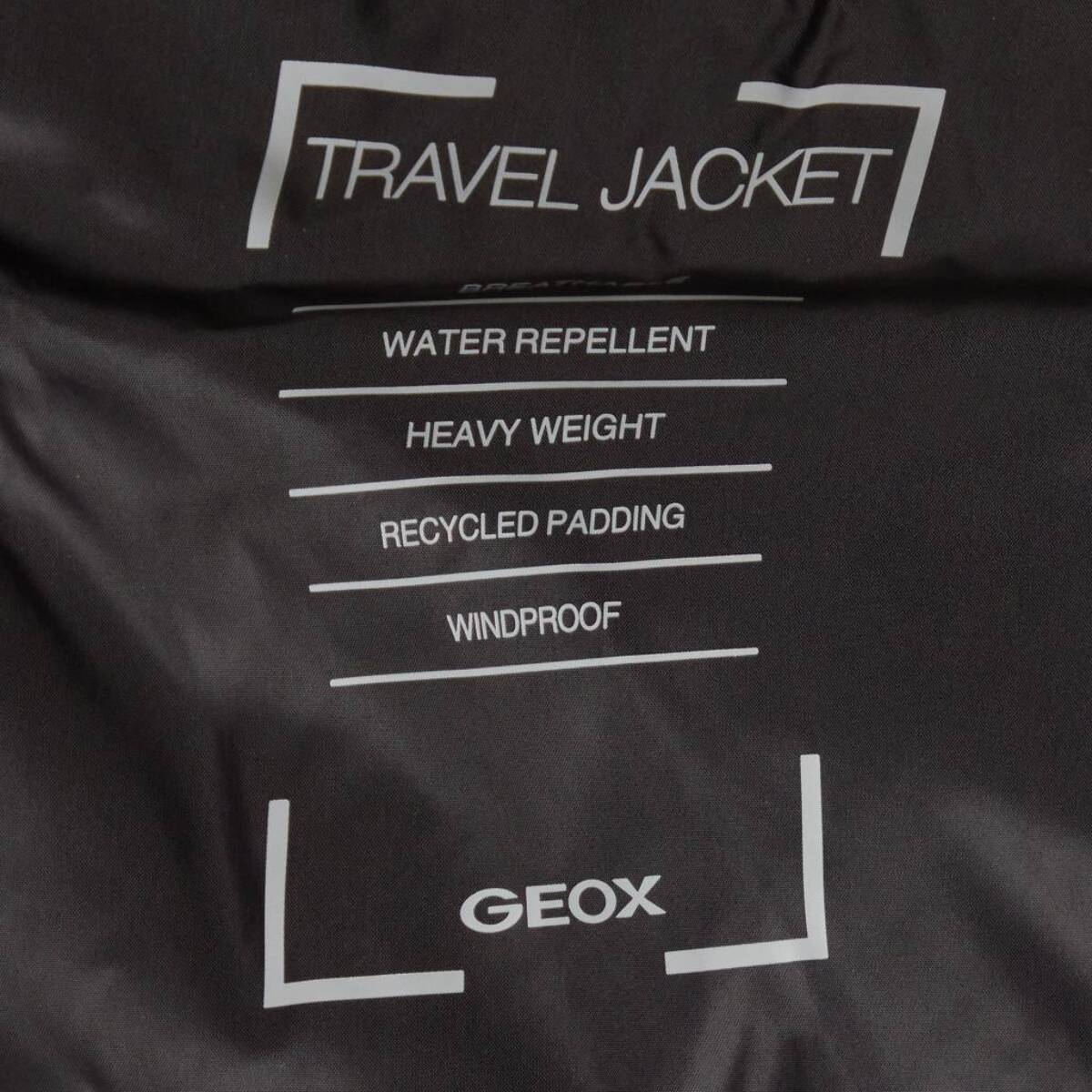 Abrigos Hombre de la marca GEOX  modelo M2628K TC162 M SILE HOOD JACKET NEGRO