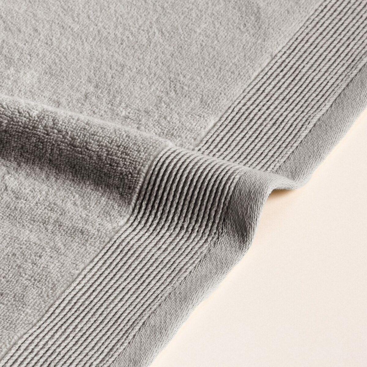 Alfombra Baño Harmony Titanium - Zero Twist - 600 Gramos