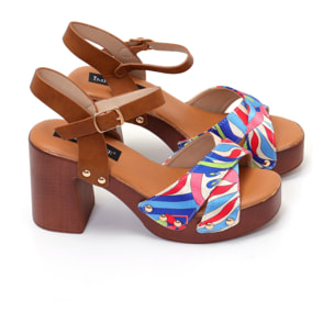 Sandali con tacco comodo e fasce in tessuto multicolore