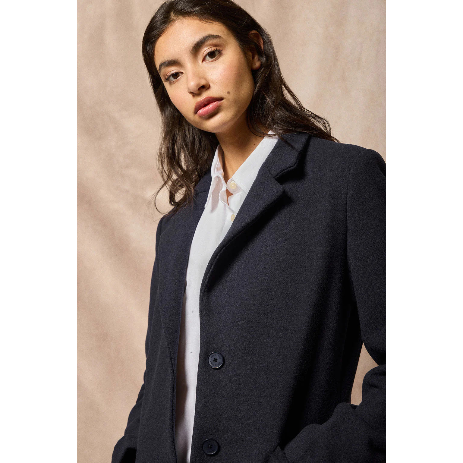 Abrigo Kate abotonado azul marino con detalles Polo Club