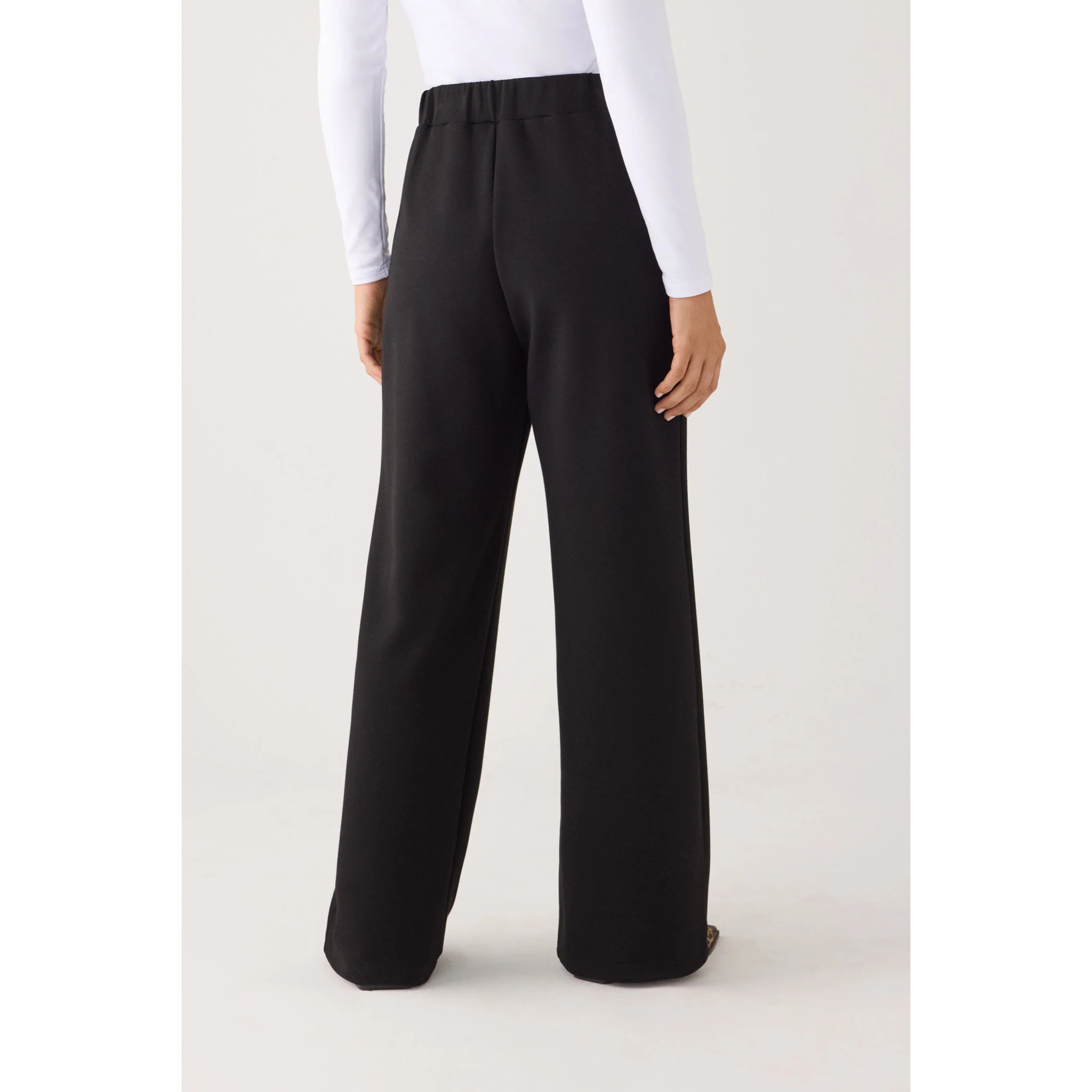Pantalone largo