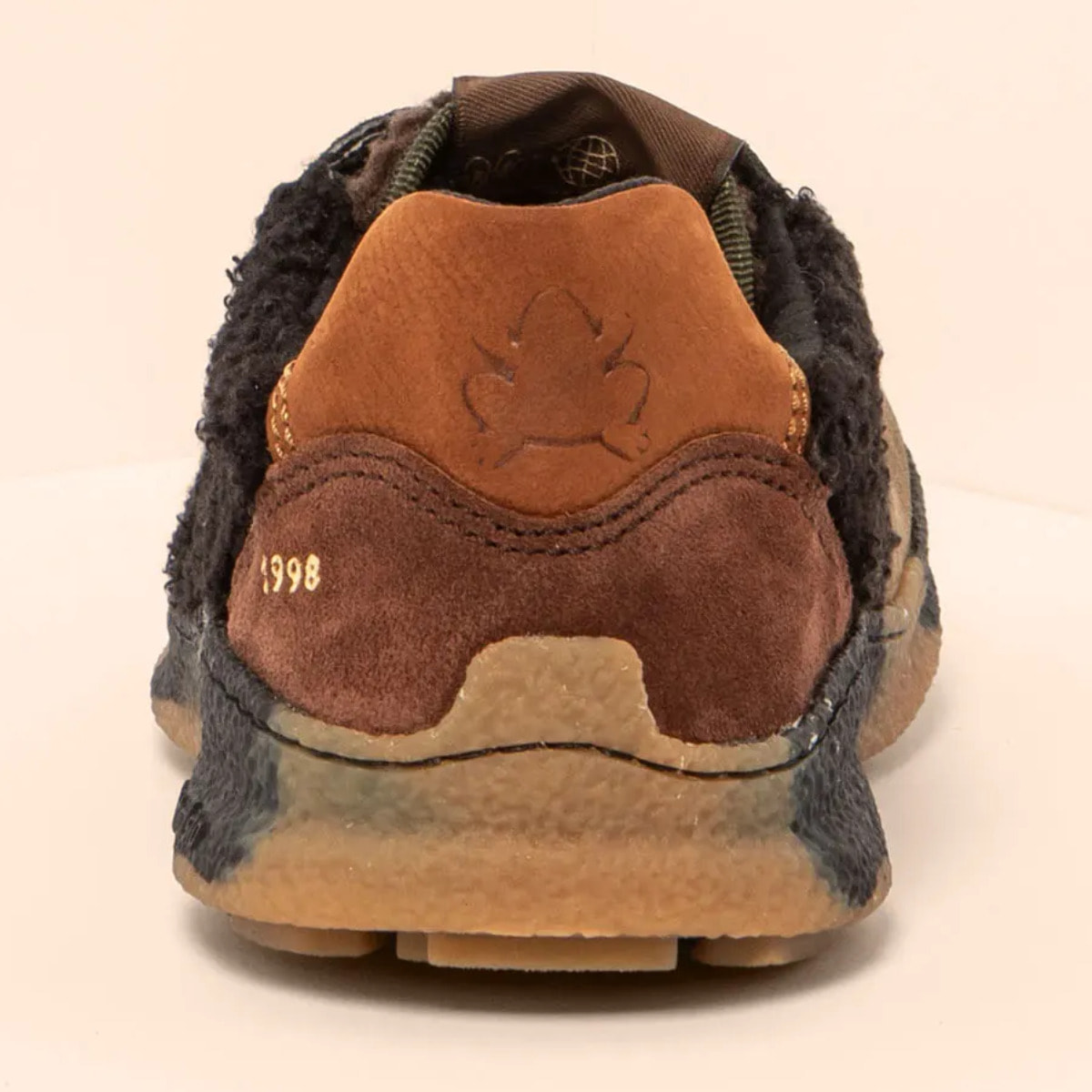 Zapatos N5435B MULTI MATERIAL BLACK/ OROEL color Black