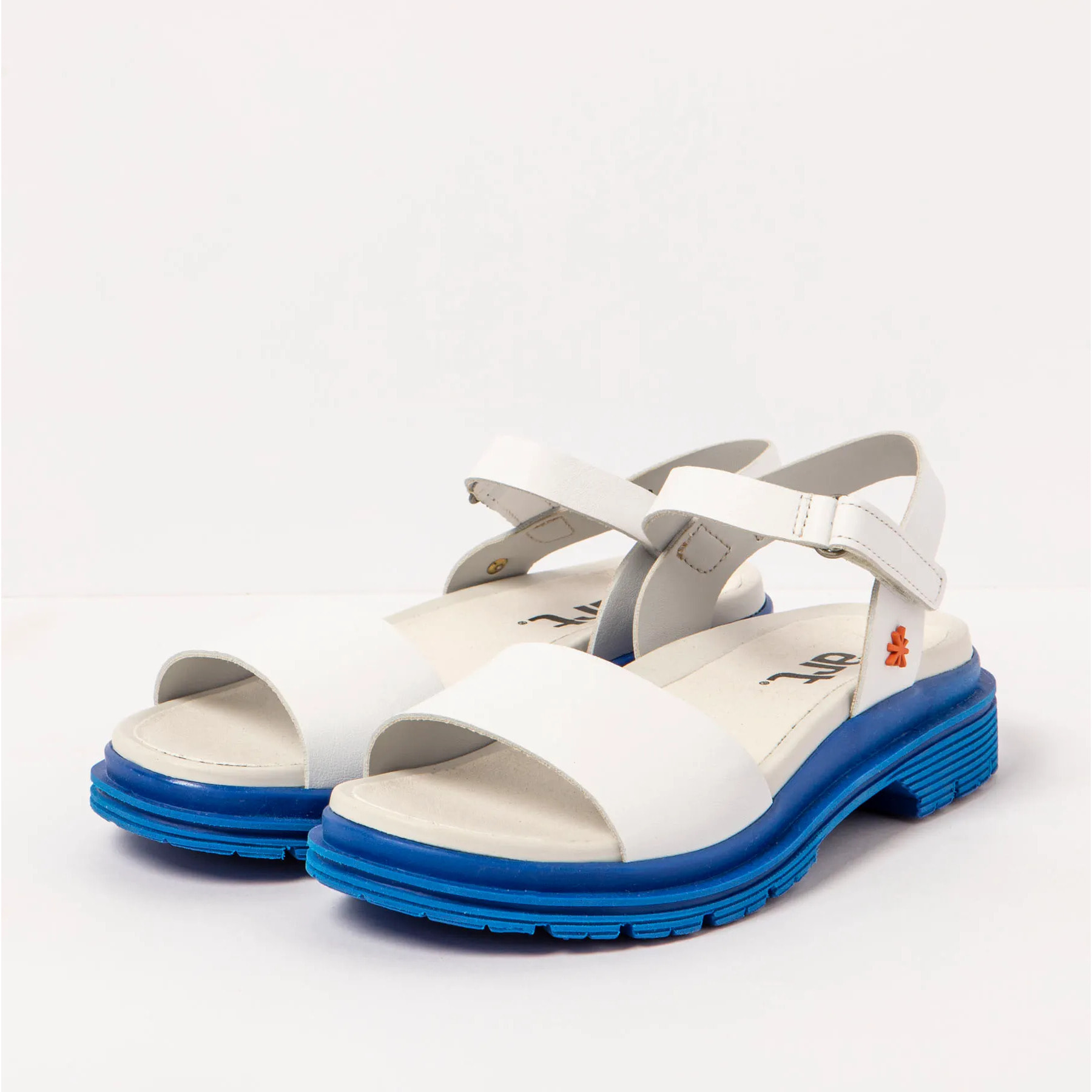 Sandalias 1548 NAPPA WHITE-BLUE/ BIRMINGHAM color White-blue