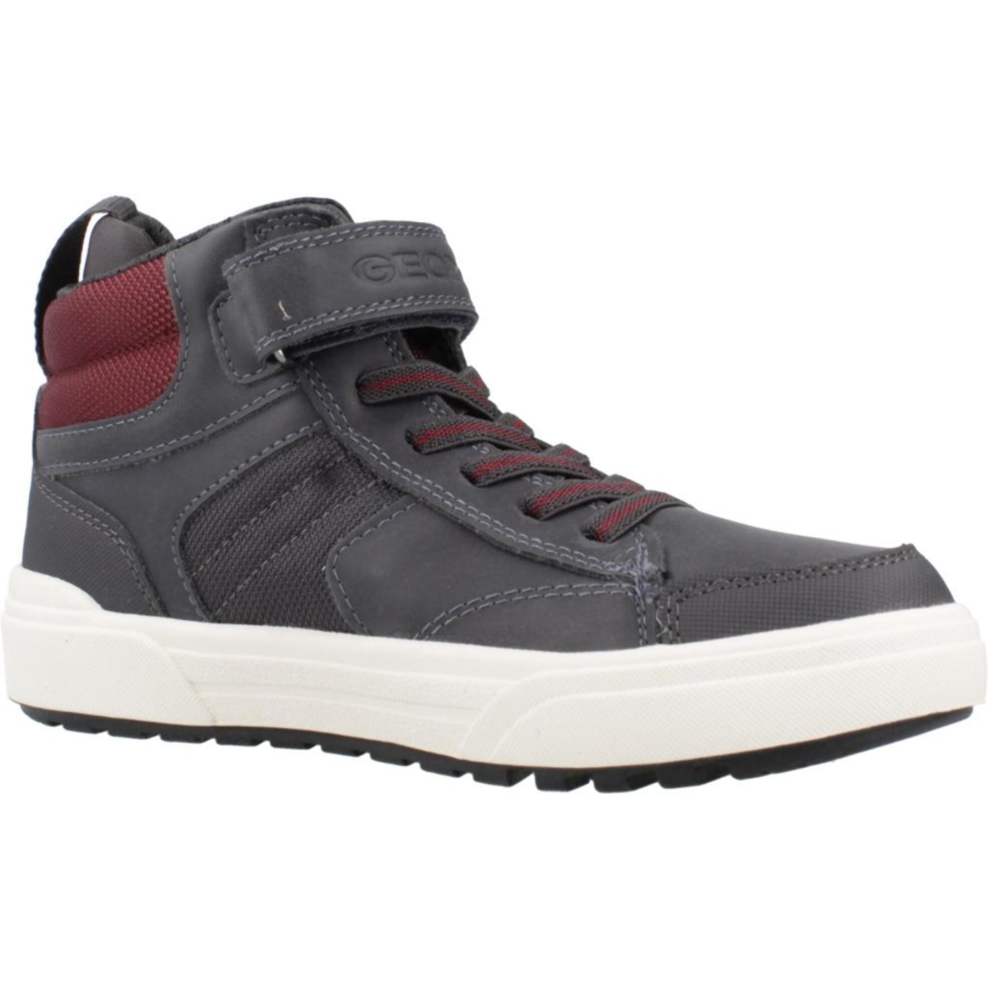 Zapatillas Niño de la marca GEOX  modelo J WEEMBLE B. A GRIS