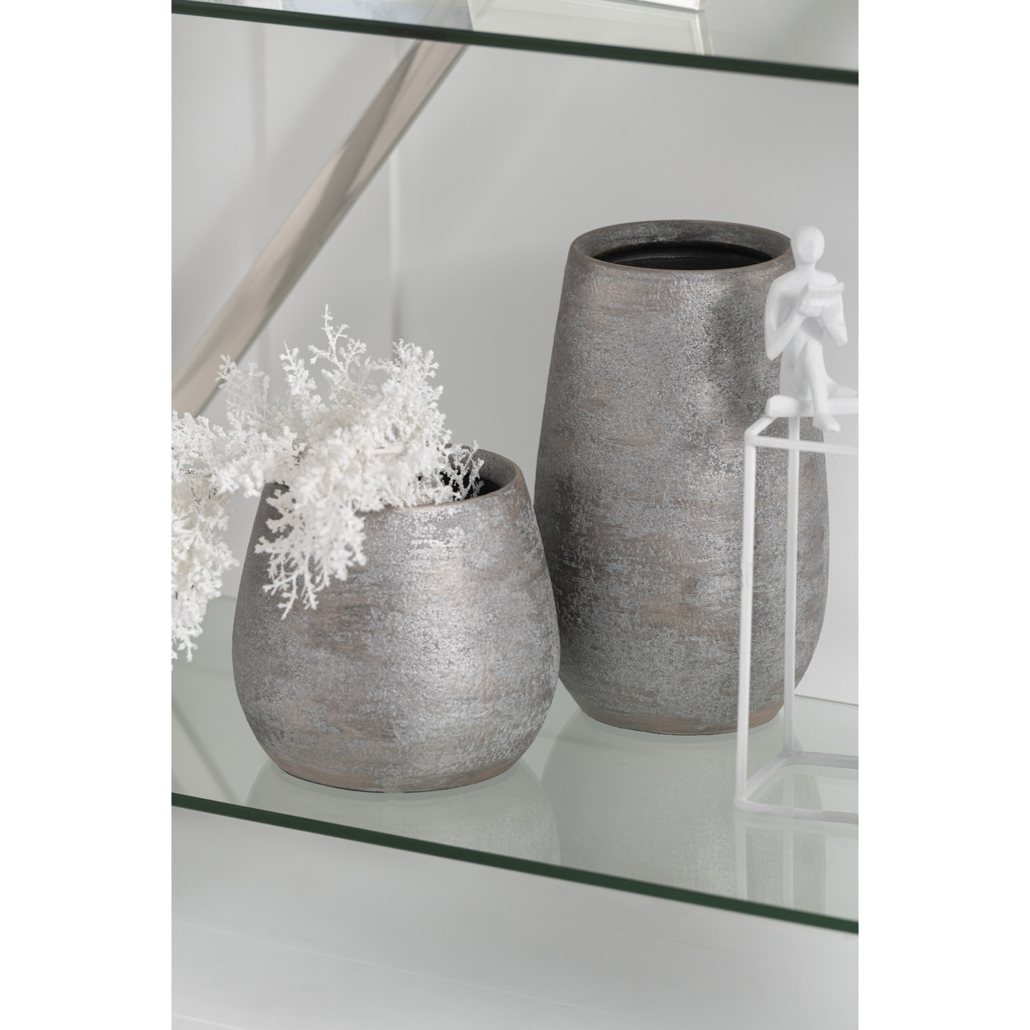 J-Line vase Irrégulier Rugueux - céramique - argent - small - 31 cm de hauteur