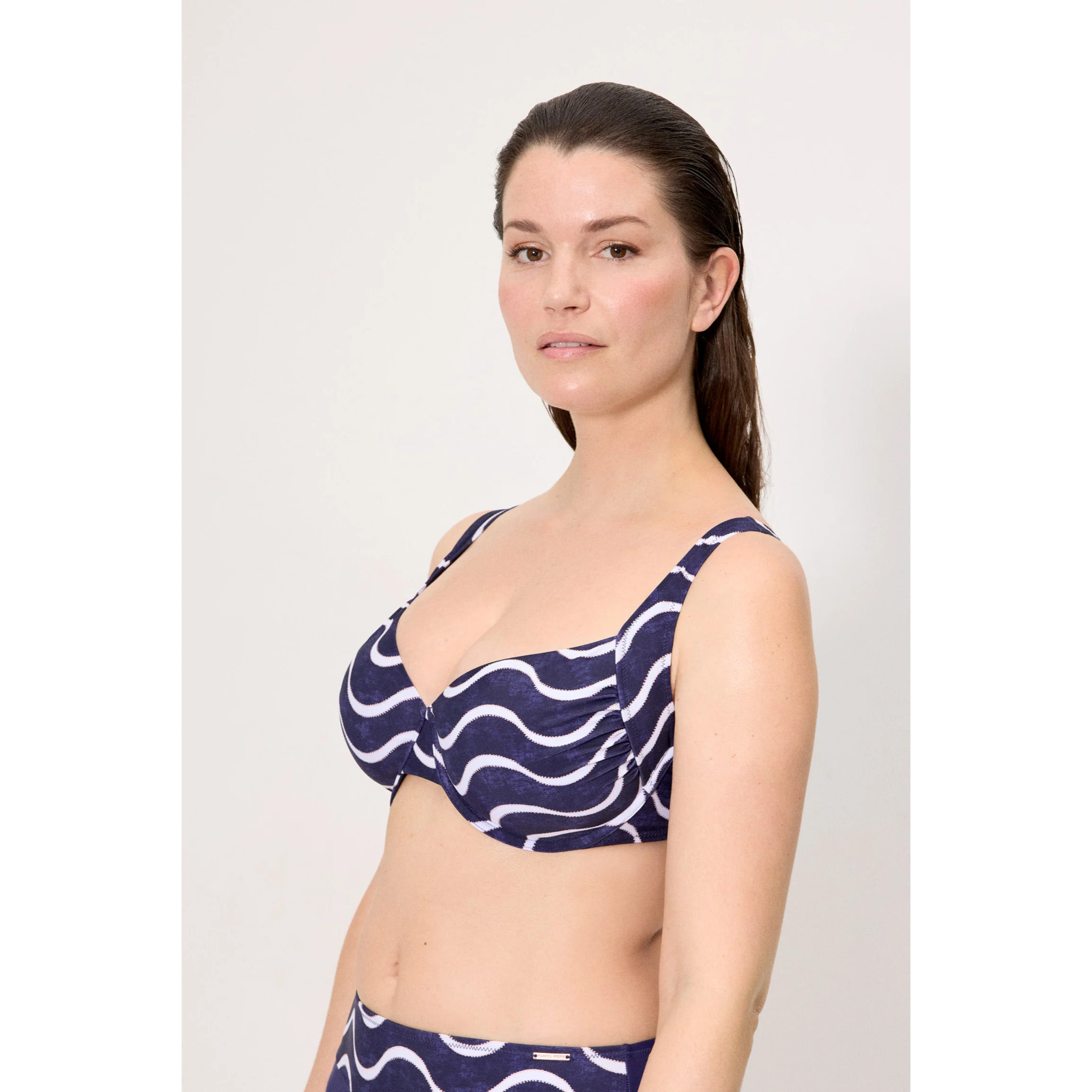 Top bikini contenitivo