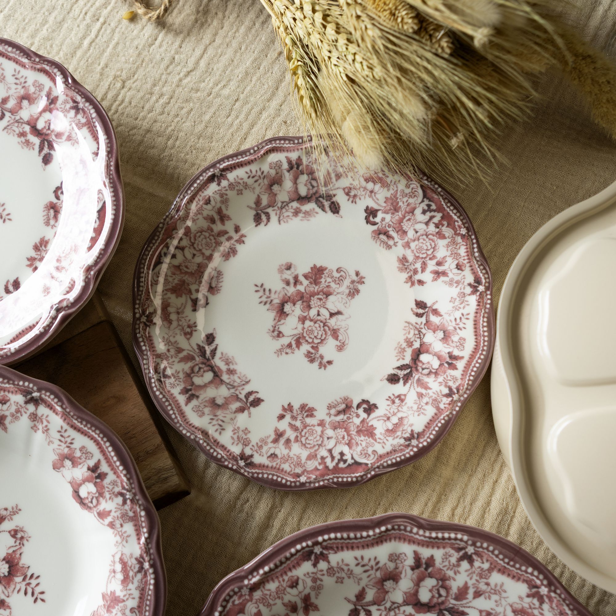 Lot de 6 assiettes à dessert fleuries en porcelaine rose 20cm FAUSTINE