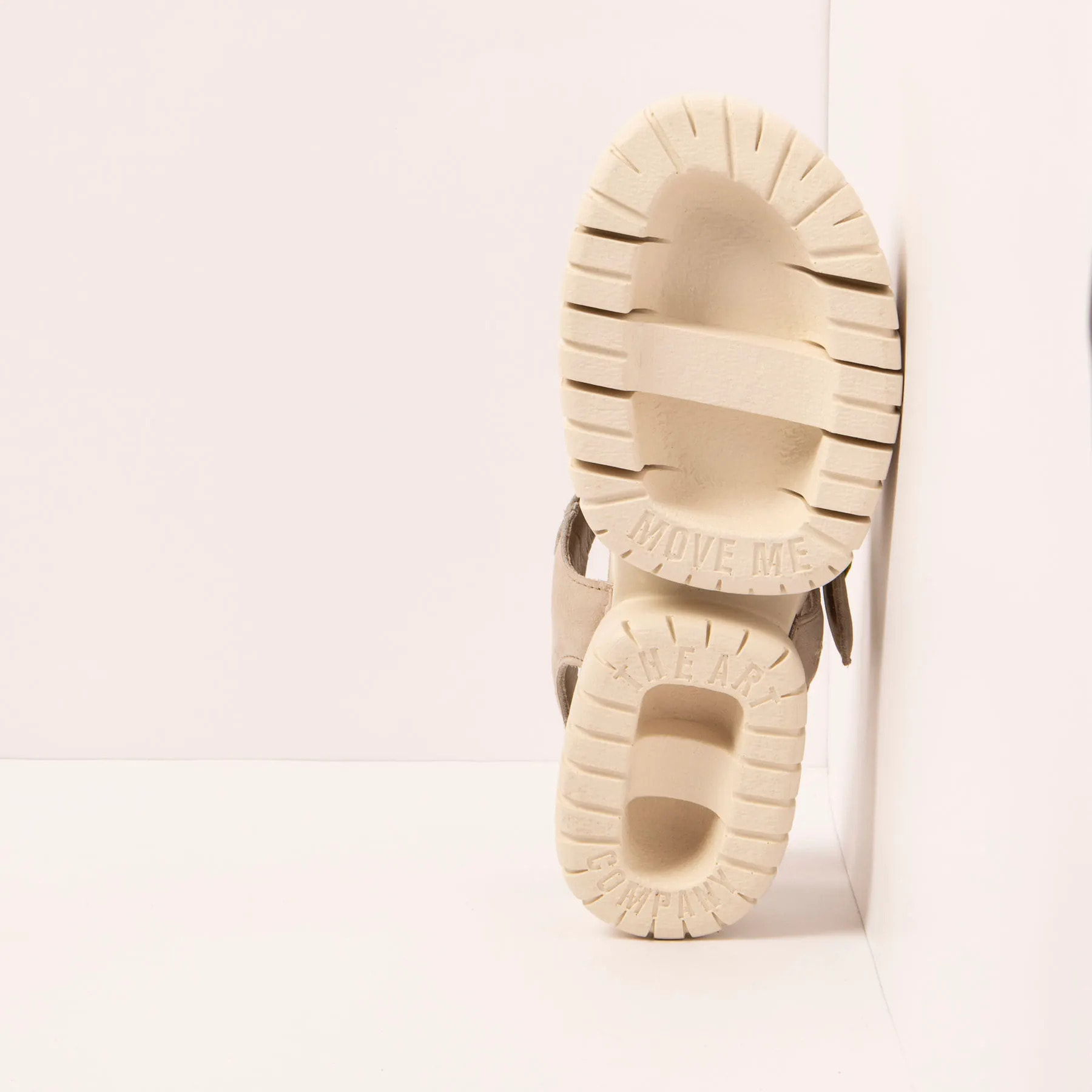 Sandalias 1882 NOBUCK BONE/ MADEIRA color Bone