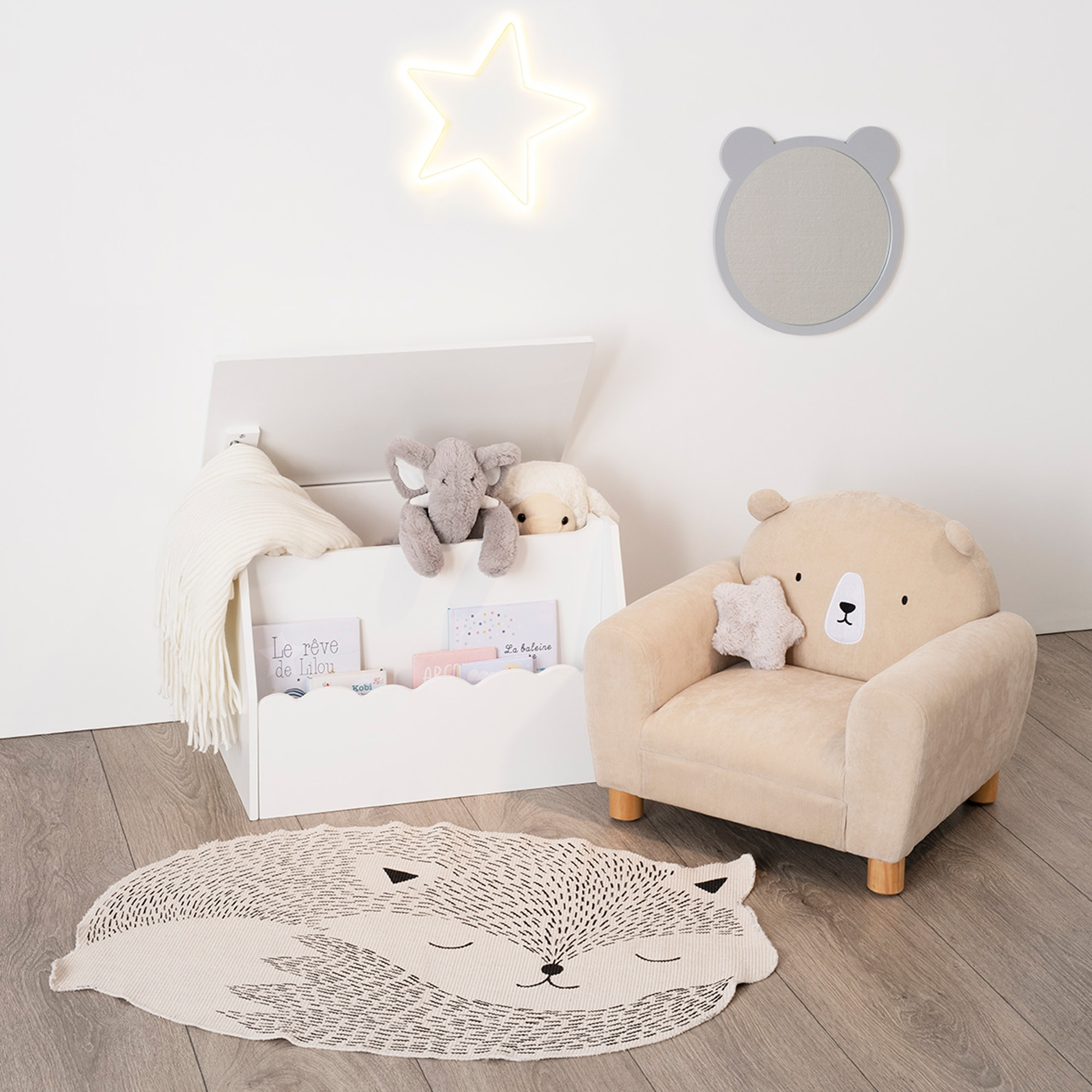 Sillón infantil en forma de oso dimensiones: l.51xp.42,5xh.44cm