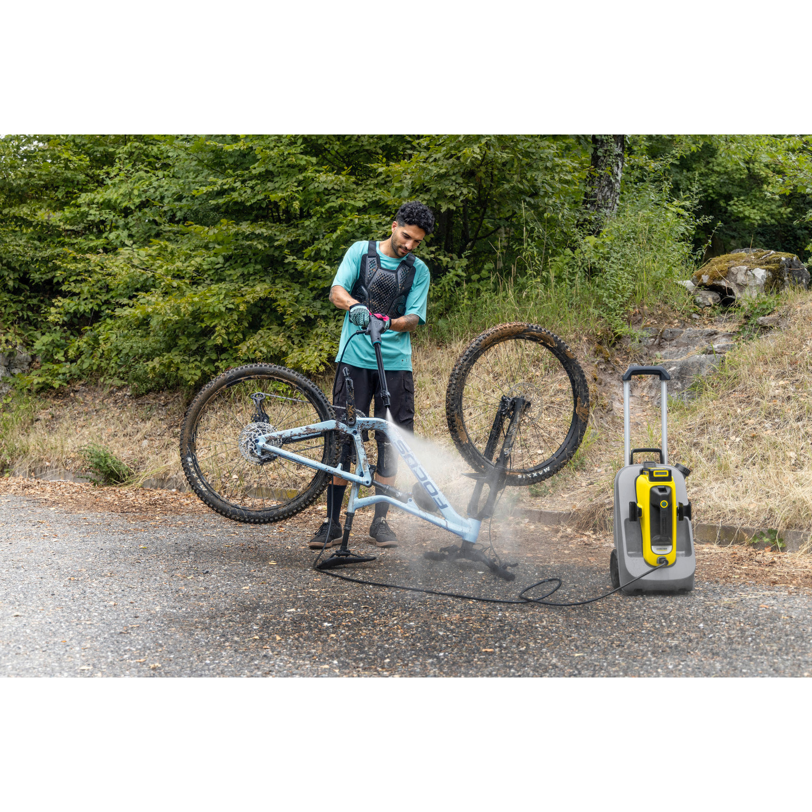 Nettoyeur mobile Karcher OC 6-18 Premium - Batterie 18V2.5 Ah- Chargeur