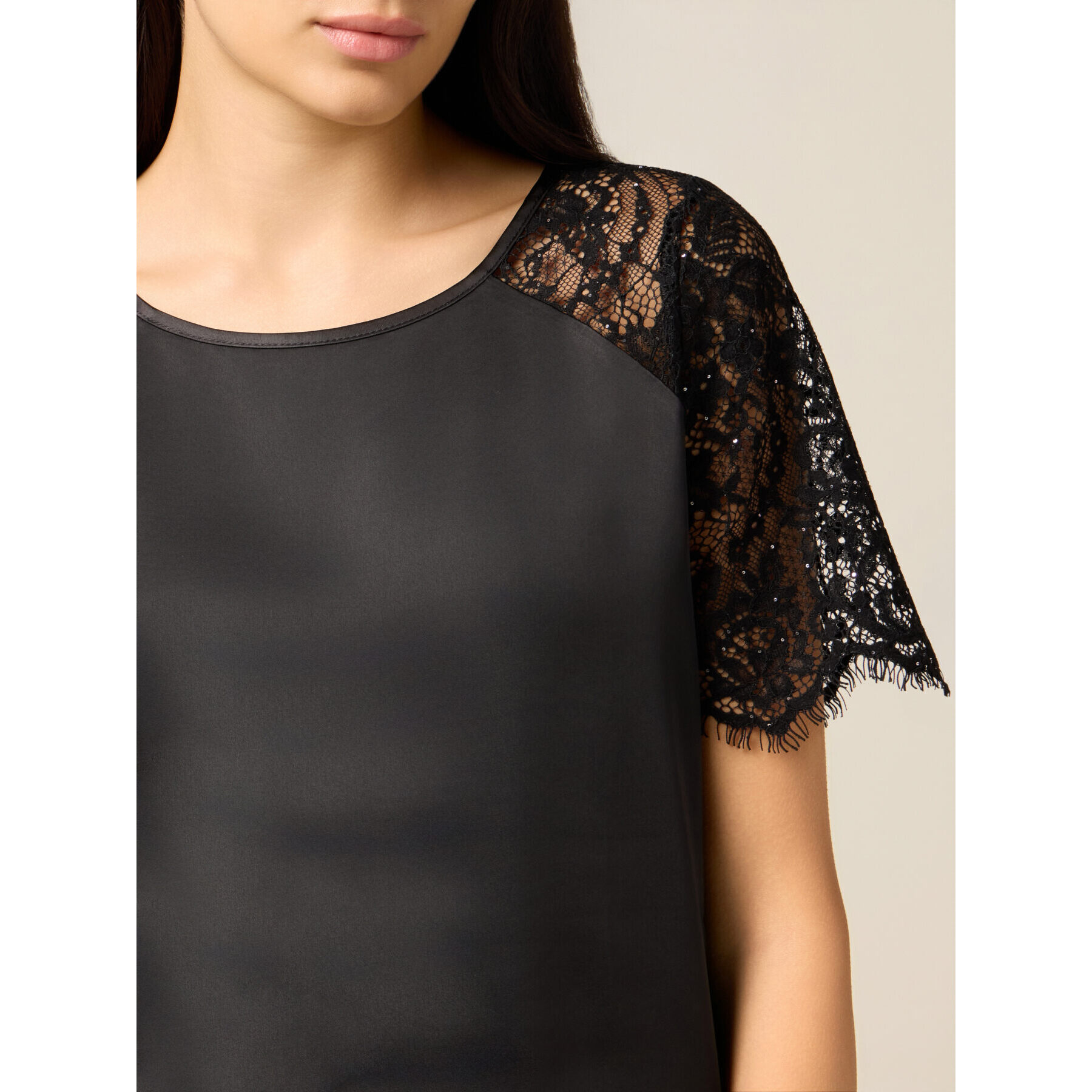 Oltre - Blusa de raso con partes de encaje - Negro