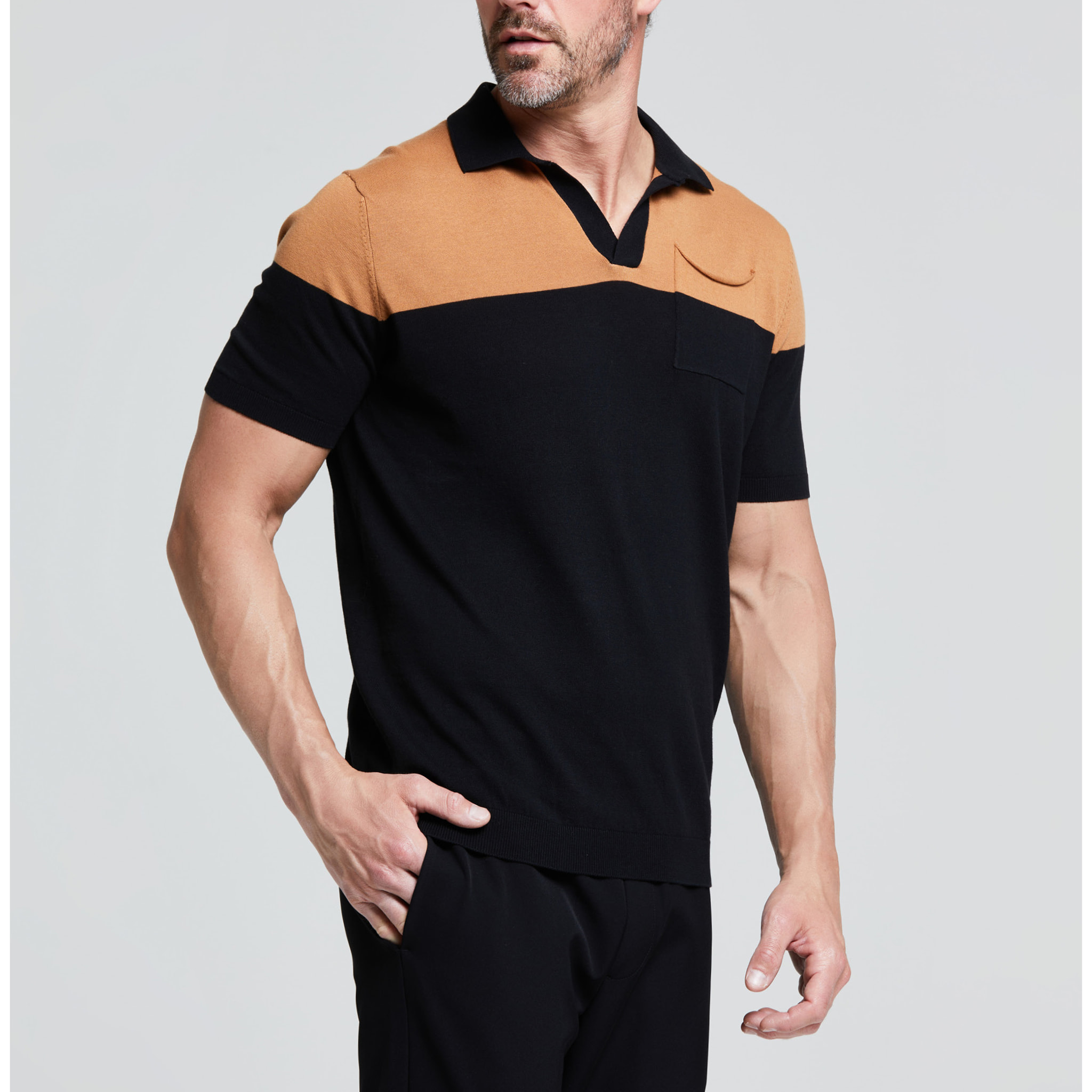 MAGLIA MIRKO SCOLLO A V MANICA CORTA