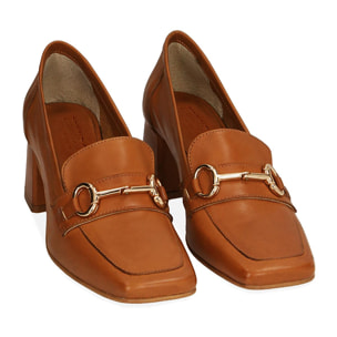 Mocassini cognac in pelle, tacco 6 cm