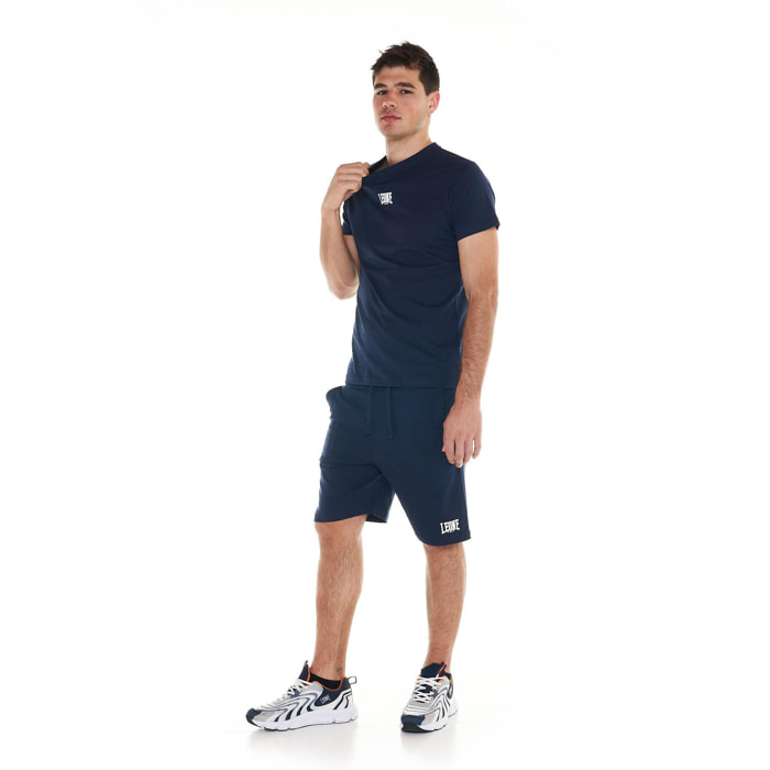 Completo set da uomo composto da t-shirt e pantaloncini Leone Basic