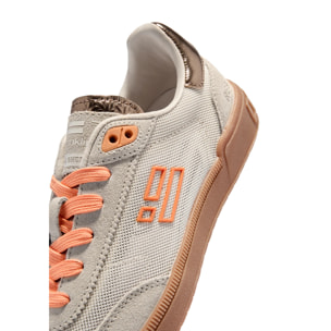 Zapatillas de Mujer Modelo Rebel Mesh Blanco Roto con Detalles en Naranja
