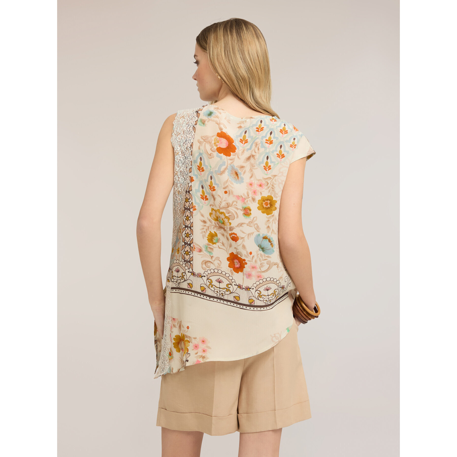 Motivi - Top asimmetrico in raso con stampa - Beige