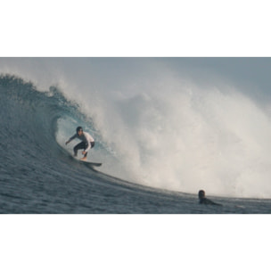 CASCOS PARA DEPORTES DE AGUA OCEAN DOLPHIN de color Negro