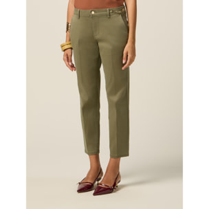 Oltre - Pantaloni chinos in cotone-lyocell - Verde militare