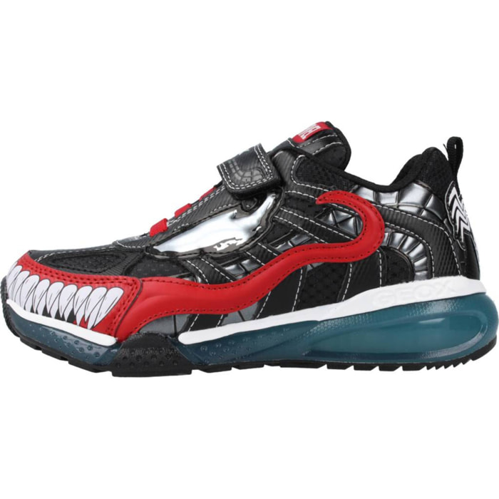 Zapatillas Niño de la marca GEOX  modelo J26FEC 011CE J NEGRO
