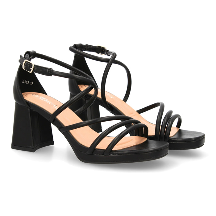 Sandalia de tacón con tiras finas para mujer