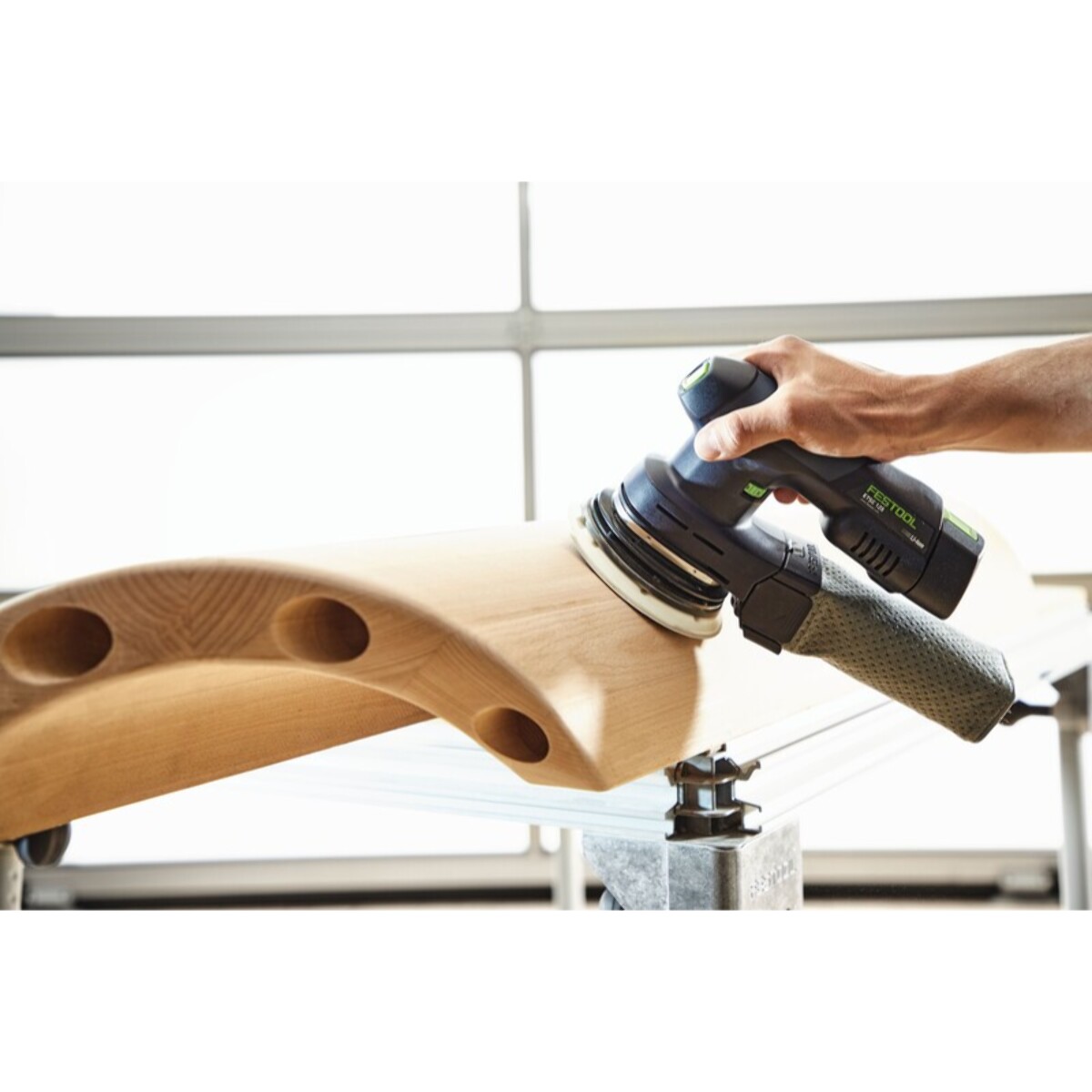 Ponceuse excentrique sans fil ETSC 125 3,0 I-Set - FESTOOL - avec 2 Batteries 18V 3.0Ah - chargeur - Systainer - 578142