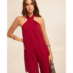 Mono largo con escote halter y camal ancho de mujer