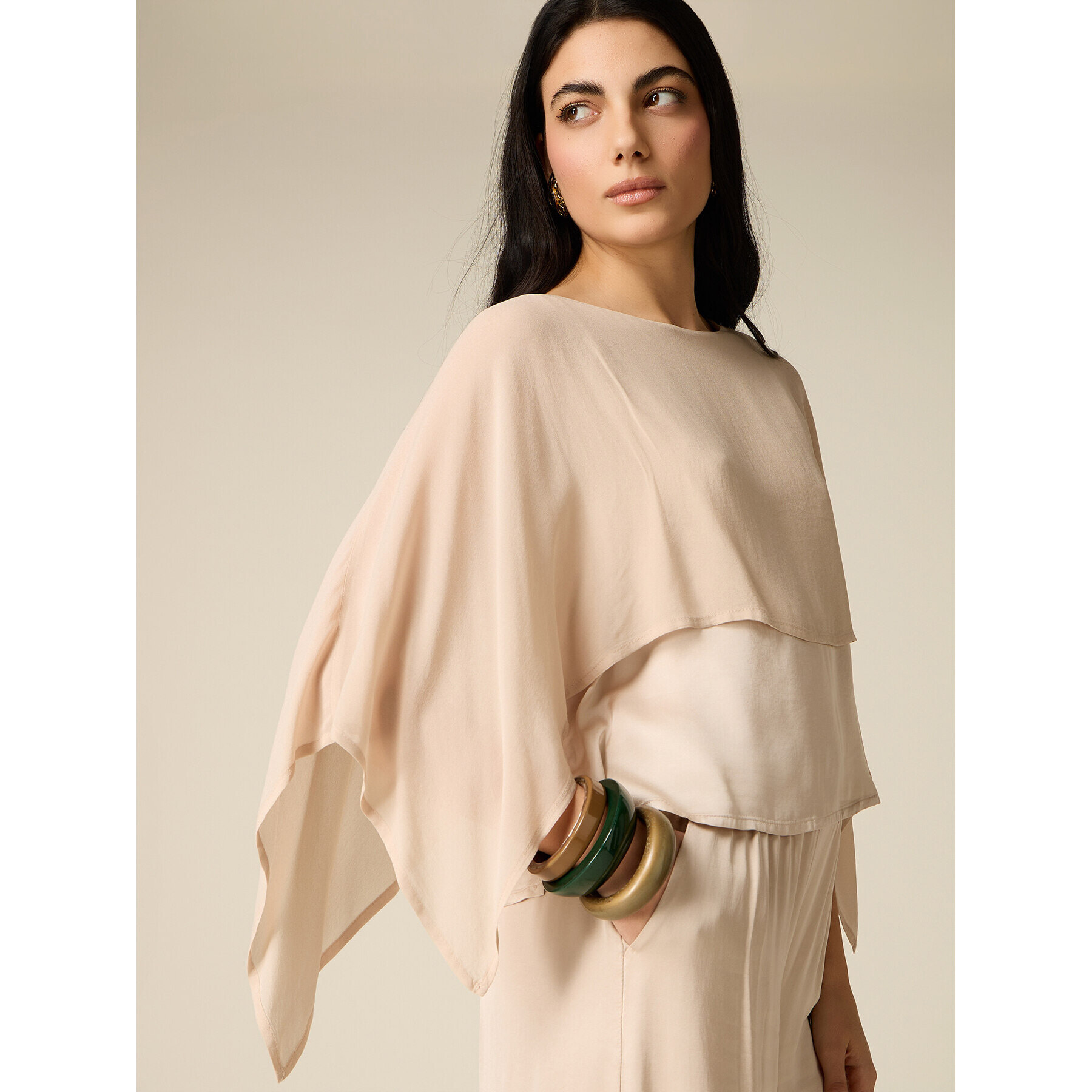 Oltre - Blusa bimaterica con sovrapposizione - Beige