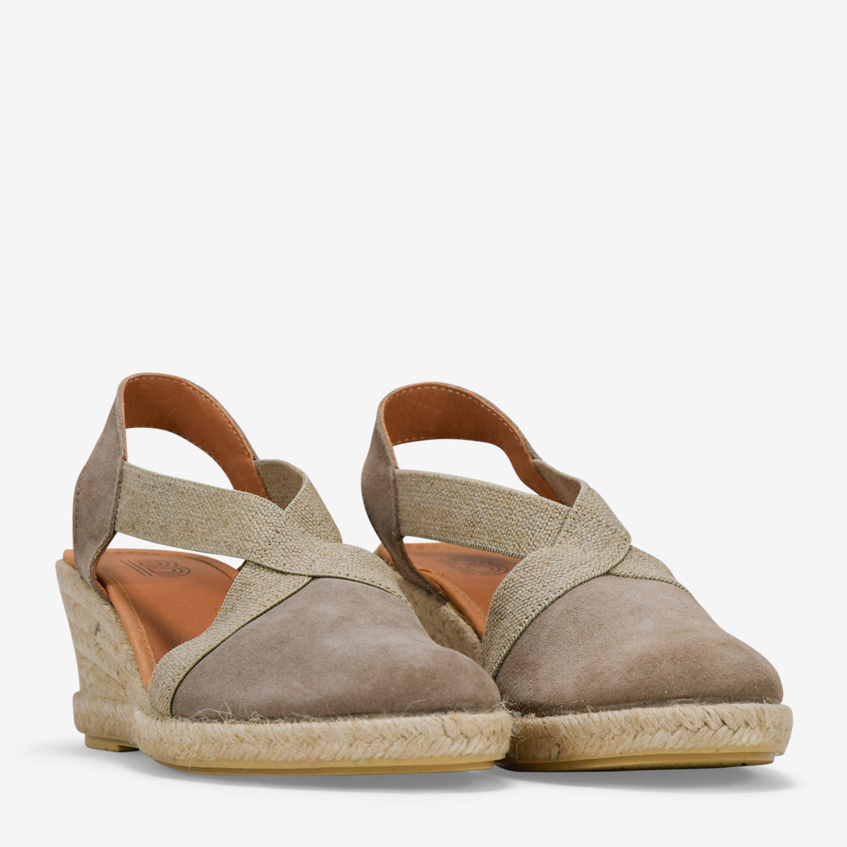 Alpargatas piedra en piel con cuña de esparto