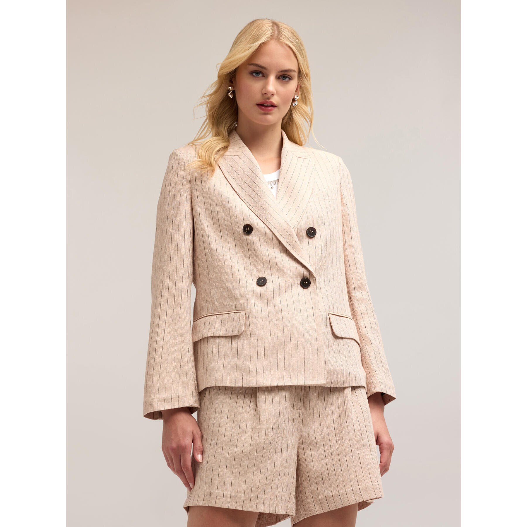 Motivi - Blazer doppiopetto in viscosa misto lino - Beige