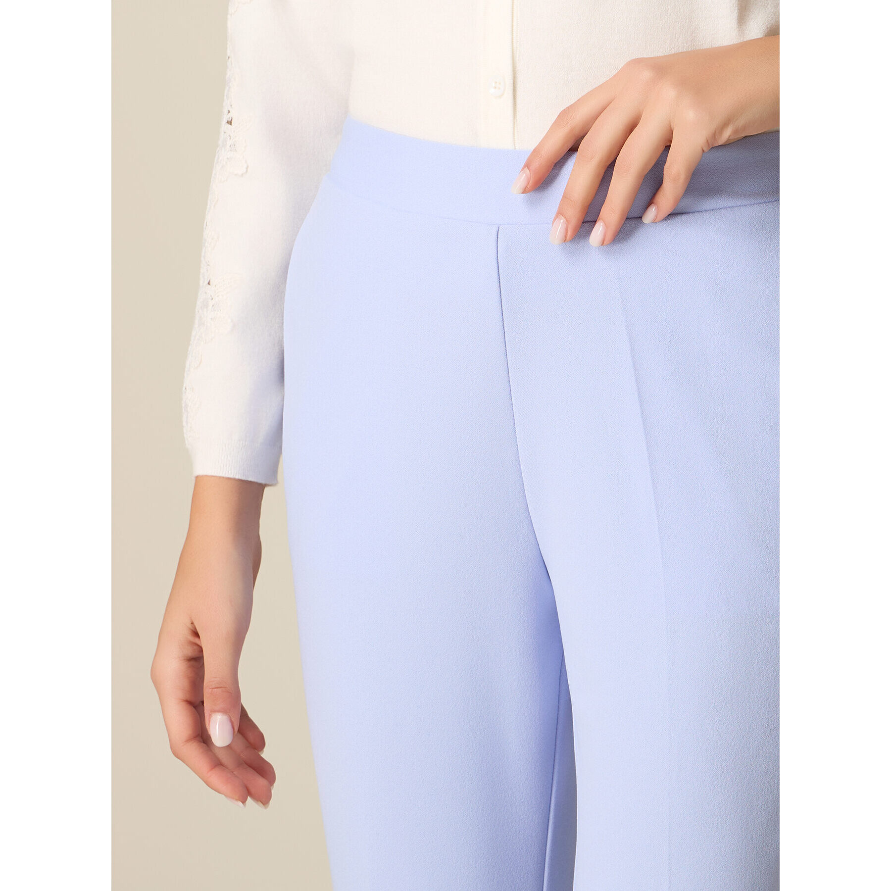 Oltre - Pantaloni regular in tessuto crêpe - Azzurro