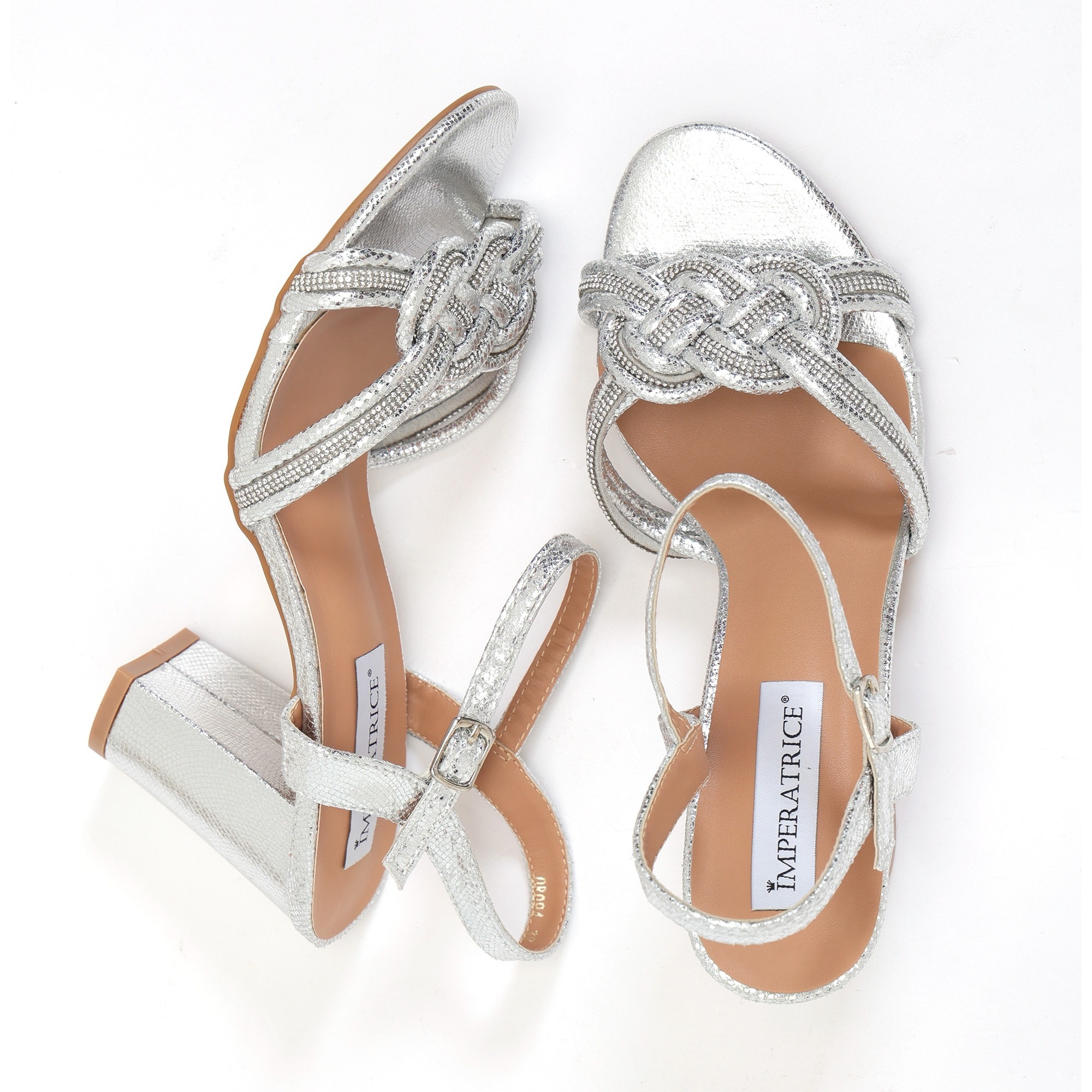 Sandali in simil pelle laminata con tacco comodo