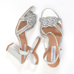 Sandali in simil pelle laminata con tacco comodo