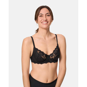 Sujetador de balconnet ultrafemenino atemporal que proporciona un escote seductor y hermoso.