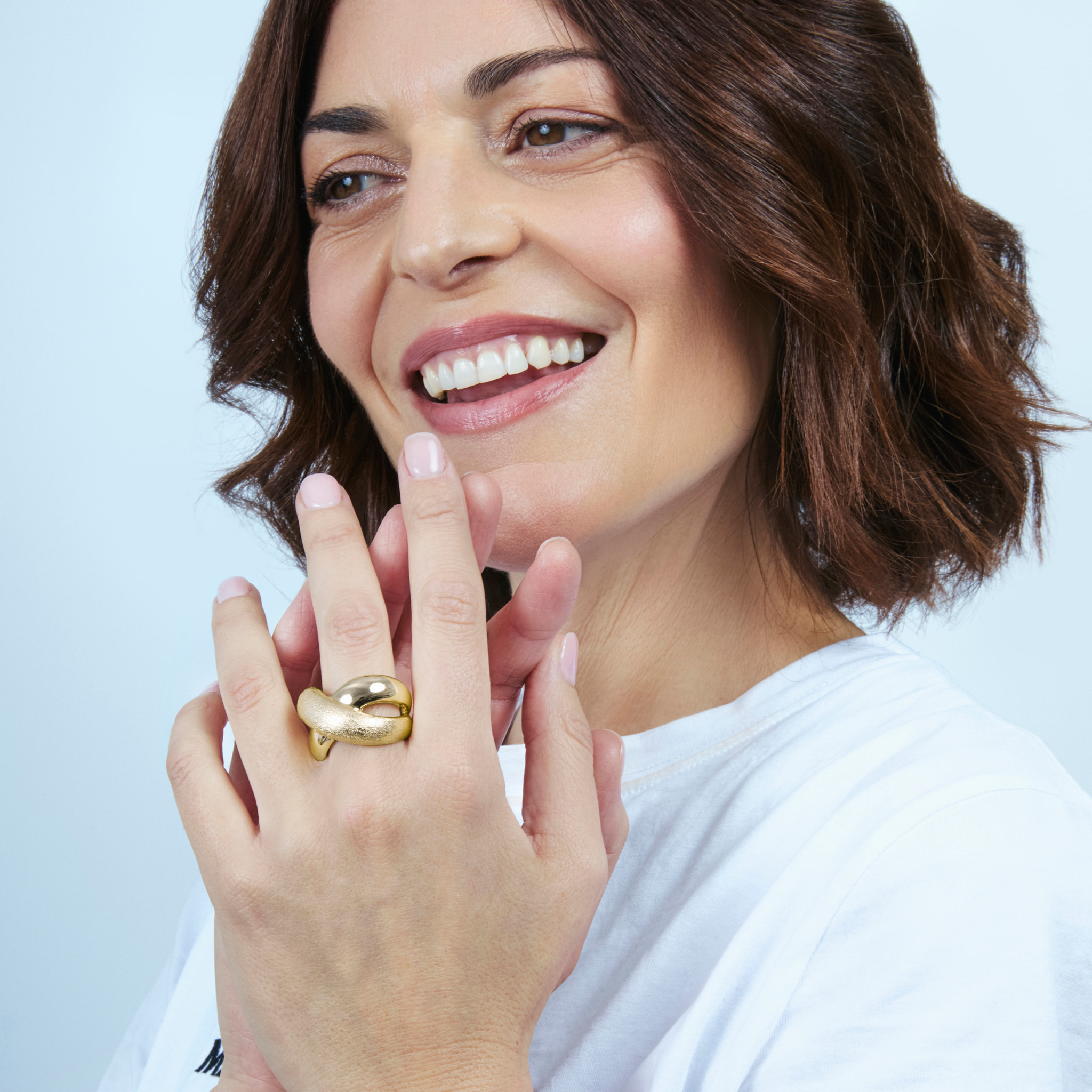 Anillo Stalor acabado oro amarillo 18k