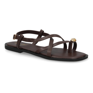 Sandalia plana mujer de tiras con adorno metálico