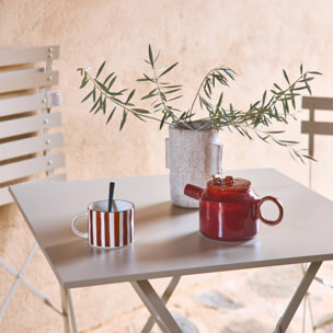 Table de jardin bistrot pliante métal + 2 assises beige 70 x 70cm. acier thermolaqué