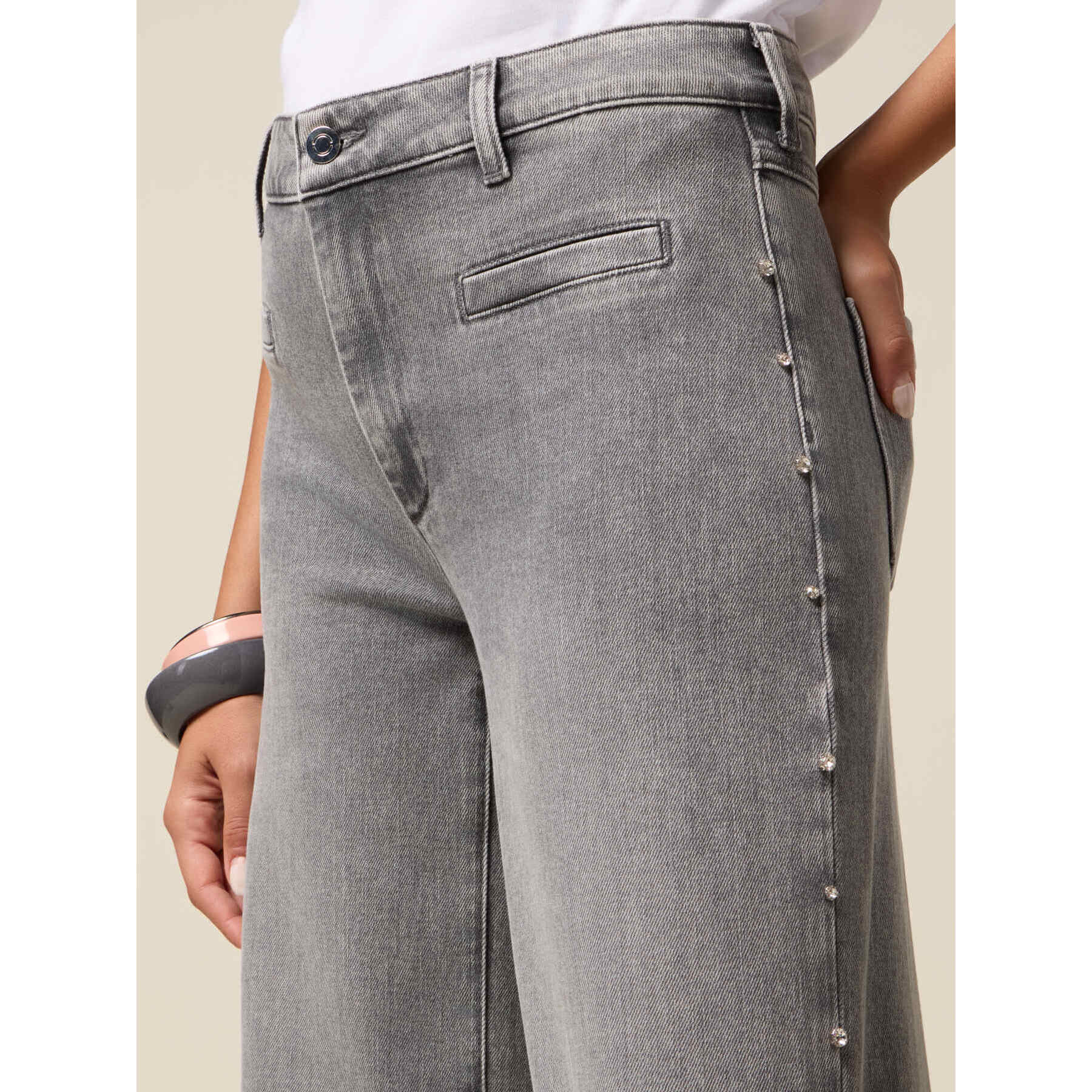 Oltre - Jeans palazzo con tachuelas decorativas - Gris