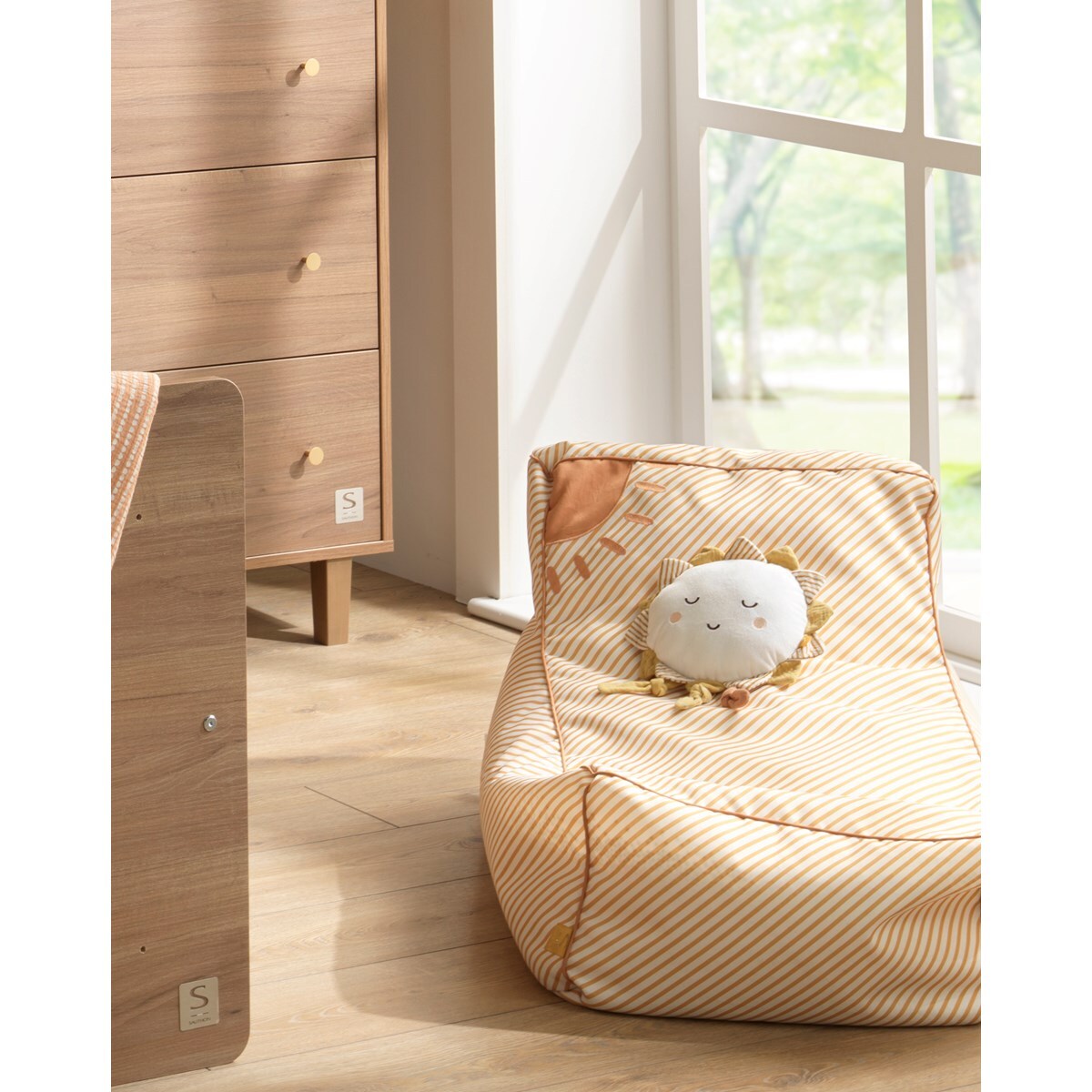 Fauteuil pouf 75x45cm en polyester blanc