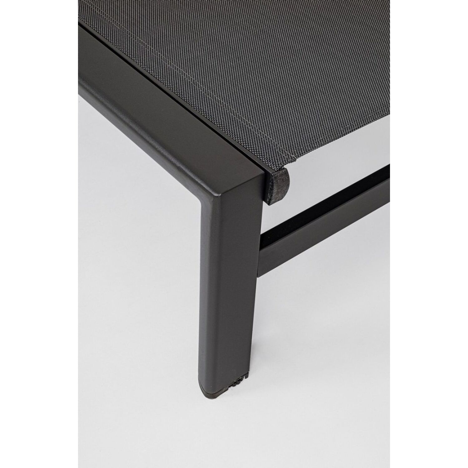 Lettino reclinabile SKIPPER NEW in alluminio e textilene antracite, con ruote