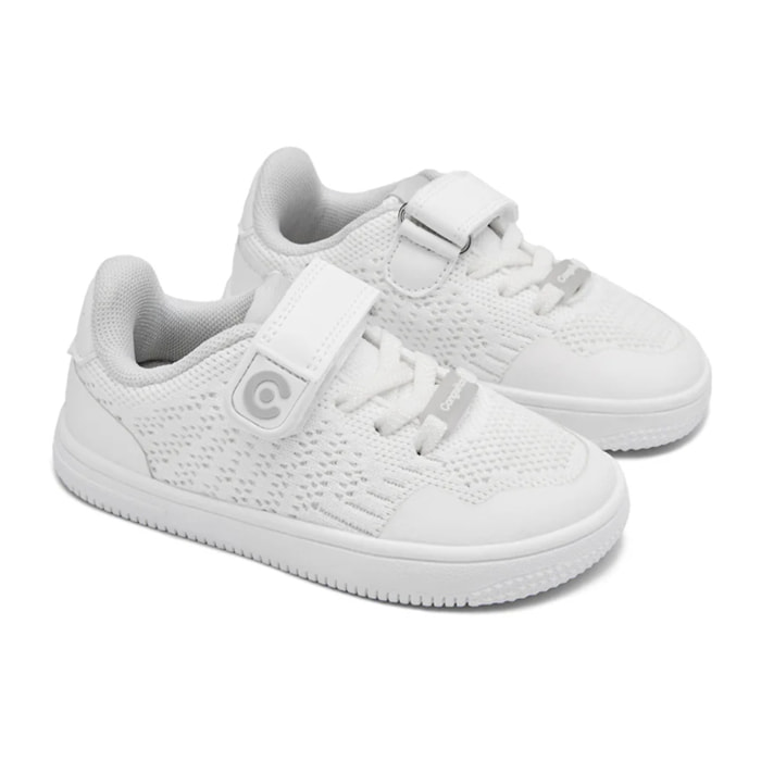 Sneakers unisex Goflex a piedi nudi, colore bianco.