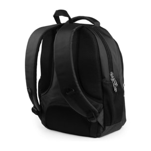 Mochila Arcano de resistente nylon 600D con compartimento interior acolchado para ordenador portátil.