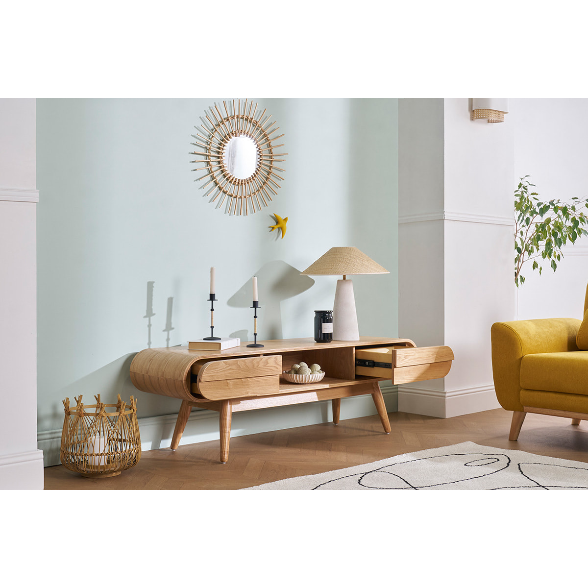 Meuble TV scandinave en bois clair 2 tiroirs L150 cm BALTIK
