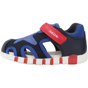 Sandalias Niño de la marca GEOX  modelo B SANDAL IUPIDOO BOY AZUL