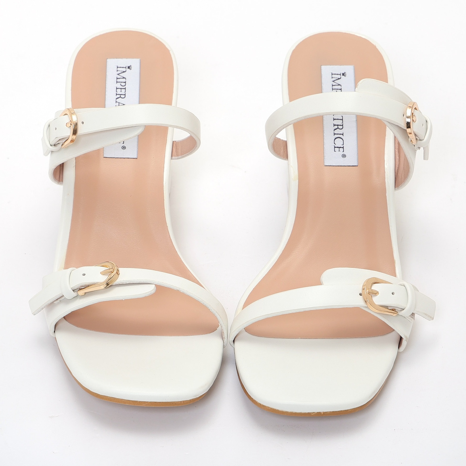 Sandali in simil pelle con fasce sottili e tacco comodo