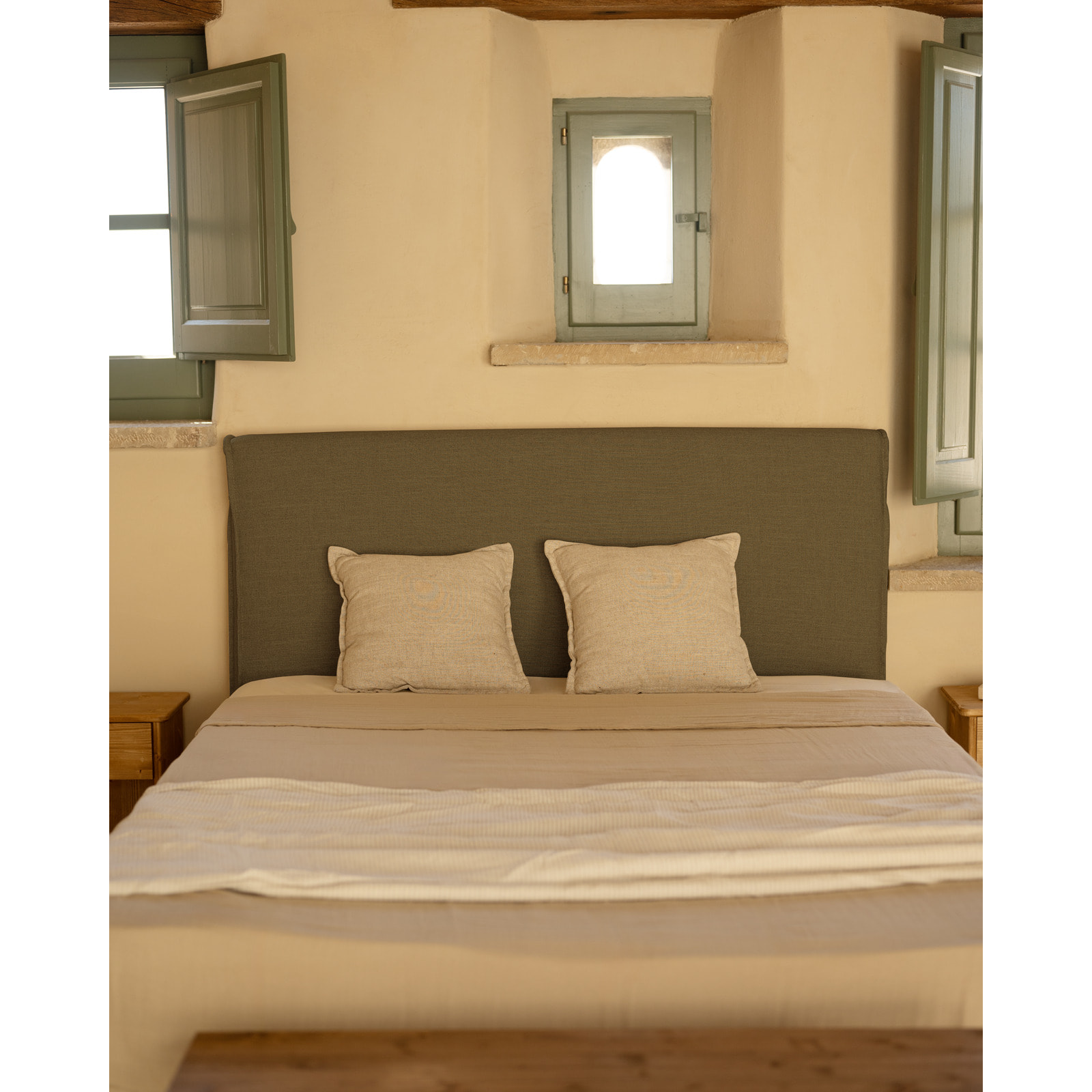 Cama con canapé desenfundable de lino verde para colchón de varias medidas