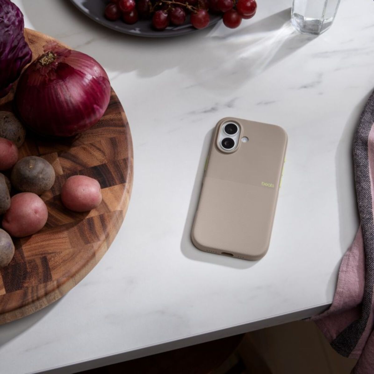 Coque BEATS iPhone 17 Magsafe Gris alpin
