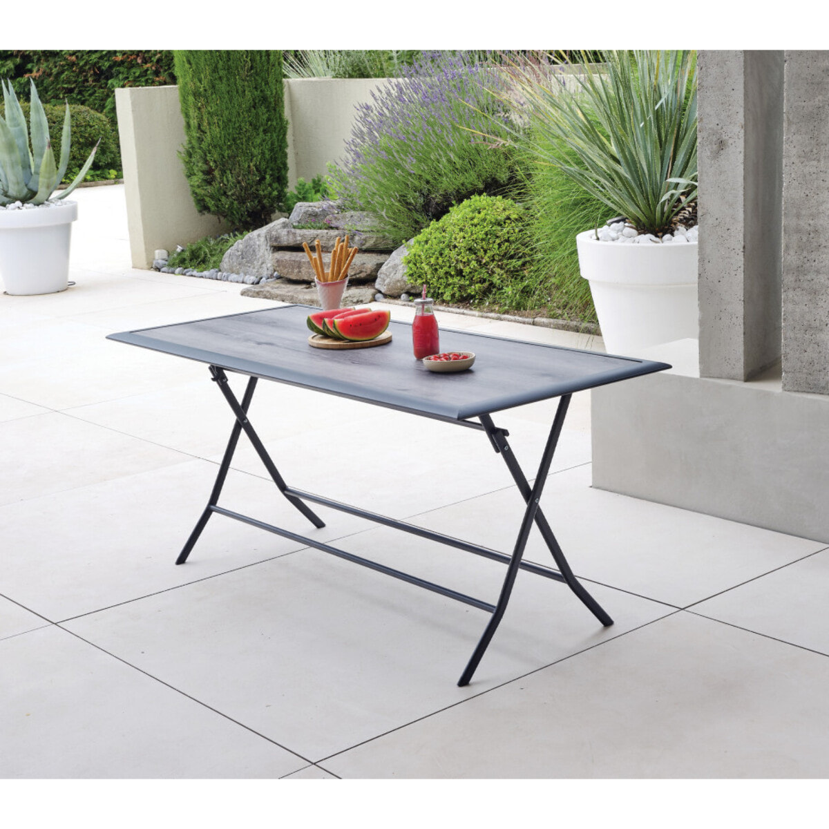 Ensemble table et chaises de jardin pliante - 4 places - effet bois - BAYONNINE M