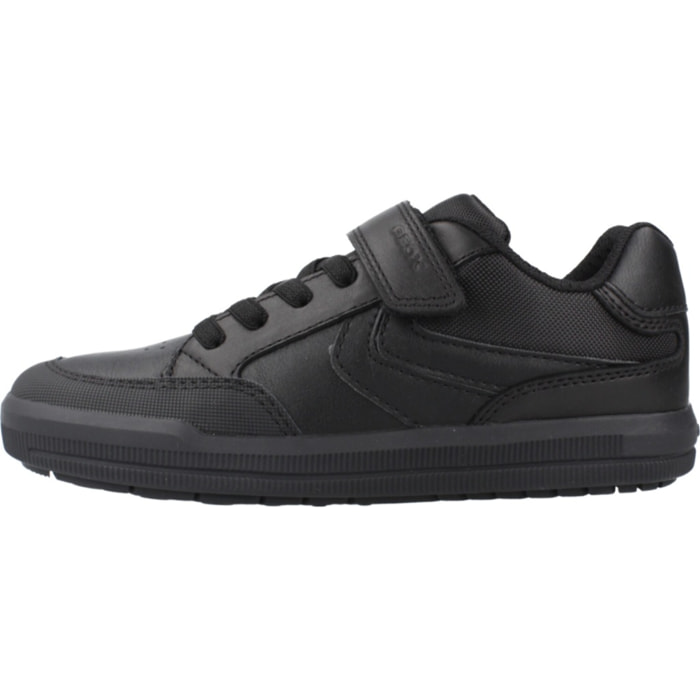 Zapatillas Niño de la marca GEOX  modelo J ARZACH BOY NEGRO