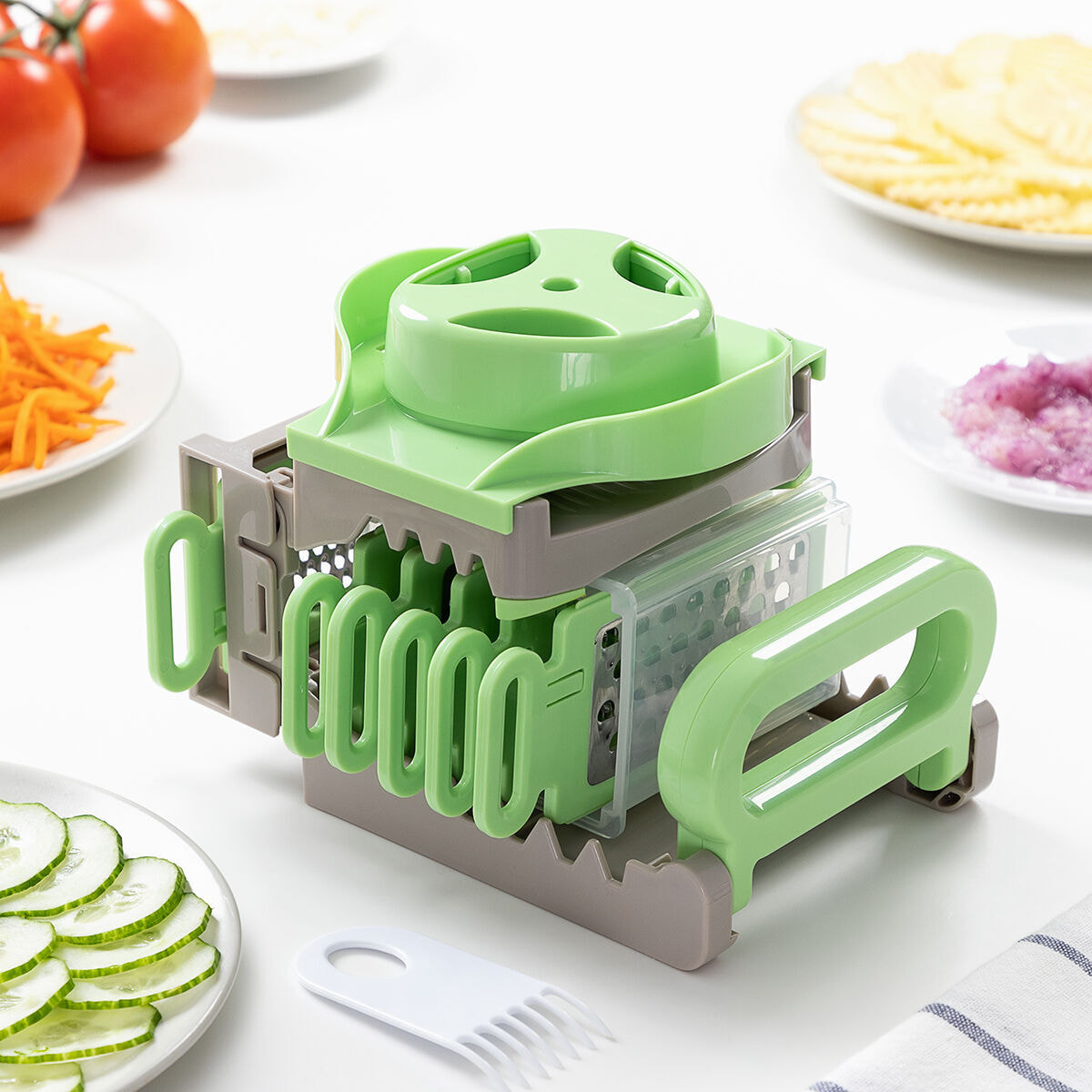 Pack Coupe Légumes en Spirale et Mandoline-Râpe Pliable 6 en 1 InnovaGoods